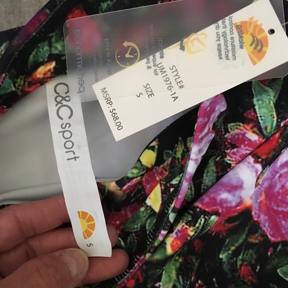 C & C Sport🌞Floral Capri Leggings/NWT - Picture 3 of 4